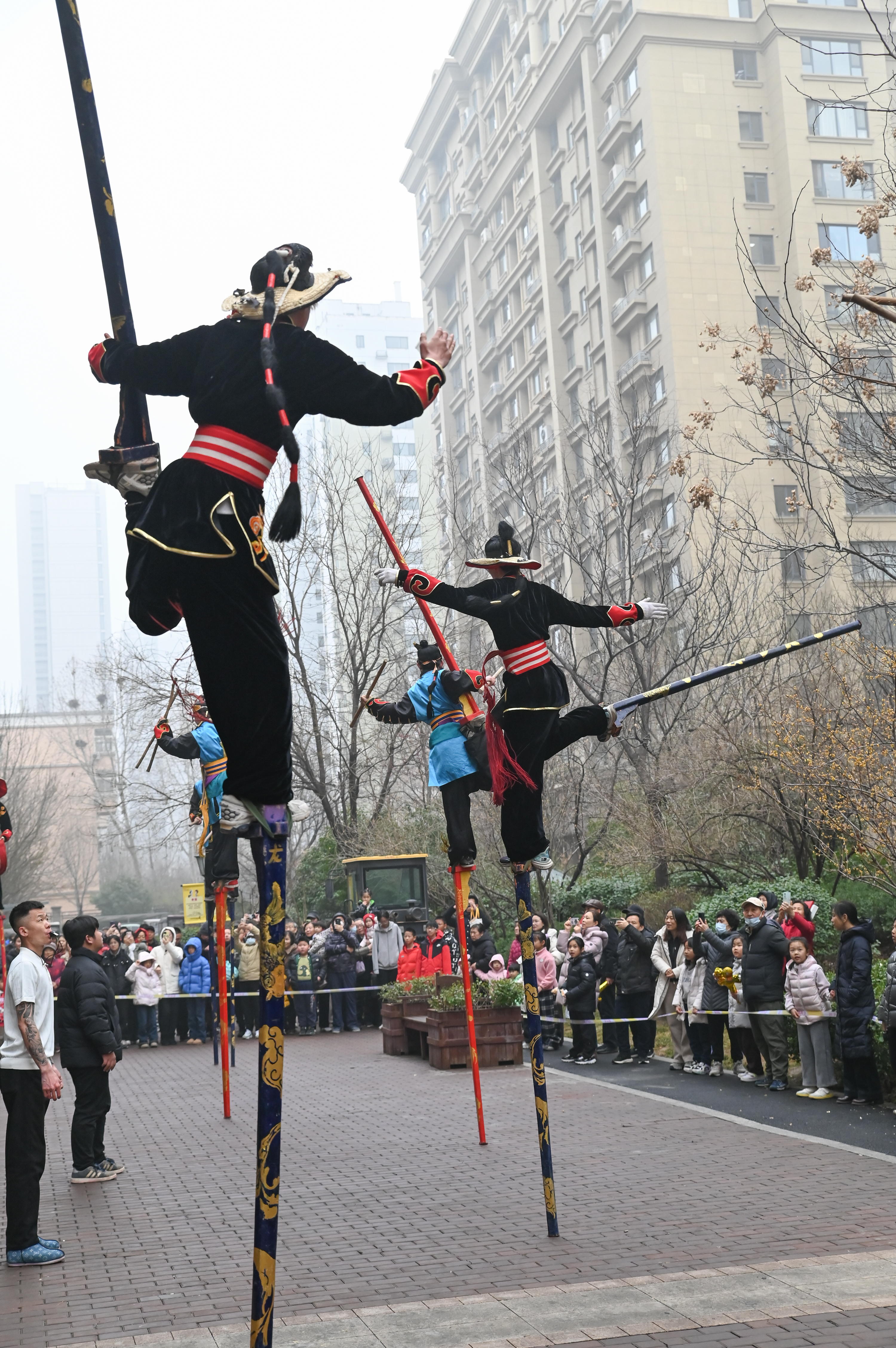 《猜谜语 踩高跷，红红火火闹元宵》 谷忠民 13031722074 历城区东风街道龙信居委会 20.jpg