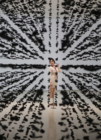 《沉寖式观展》