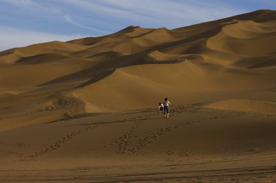 新疆北部秋色行摄之旅 —— 库木塔格沙漠
