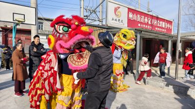 欢欢喜喜过大年！