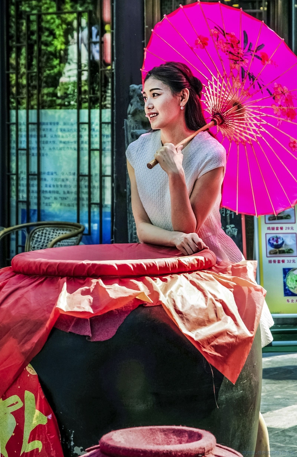 《红袖添香醉老街》