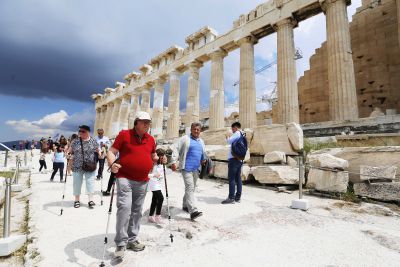 寻觅沧桑的古典卫城