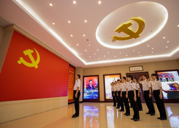 [原创]《忠诚履职勇担当》（组照）