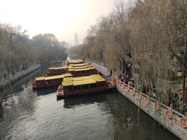 护城河畔好风光10