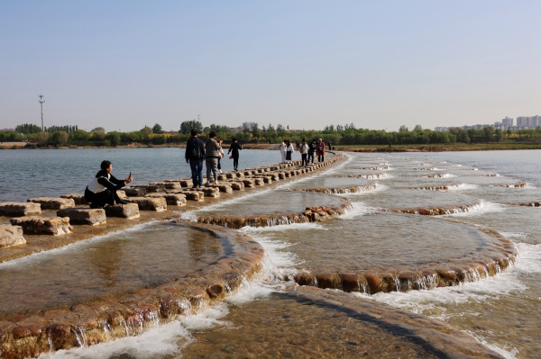 滹沱河心鱼鳞坝