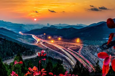 《苍山如海 残阳如血》