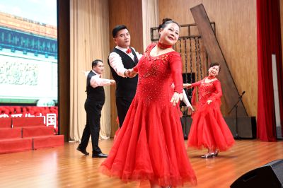 滕州市樱花苑社区重阳节演出—交谊舞—2