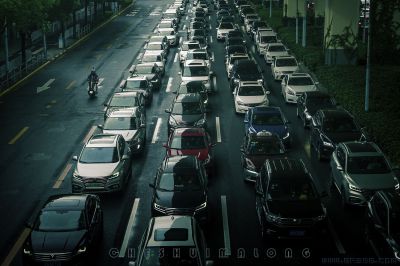 [原创]【车水马龙】