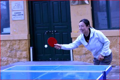 打乒乓球