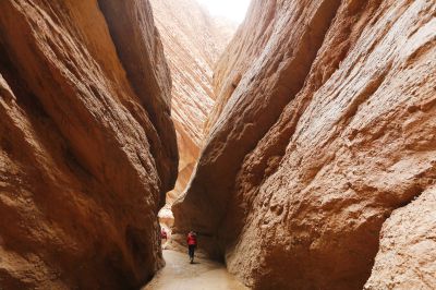 游走天山库车神秘大峡谷