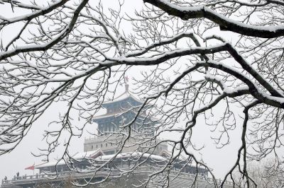 济南新八景作品投稿：解放阁冬韵