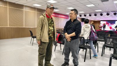 摄影活动进行中2