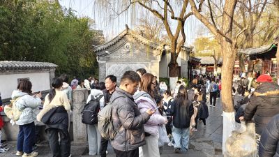 长假结束，游人不减