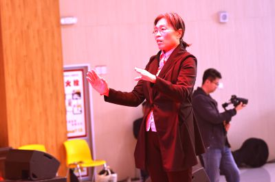 滕州市樱花苑社区重阳节演出《男声小合唱》－3