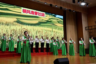 滕州市樱花苑社区重阳节演出《电吹管演奏》—2