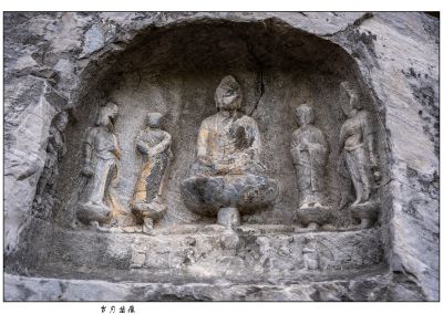 岁月凿痕—龙门石窟