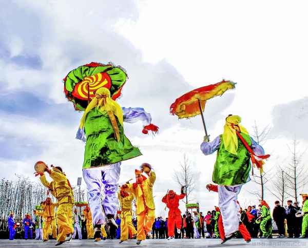 《飞旋的秧歌梦》