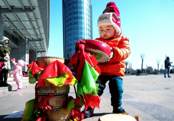 《民俗文化有传人》