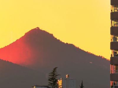 夕阳下的千佛山