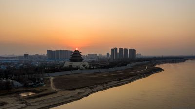 [原创]夕照鹊华楼