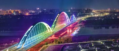 黄河上的七彩桥