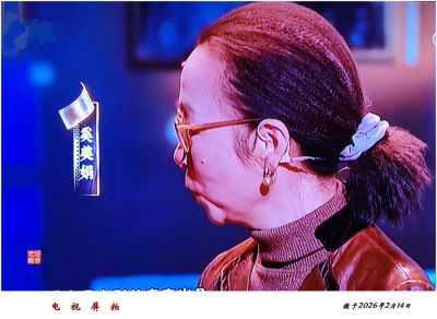 电视屏拍——人像2