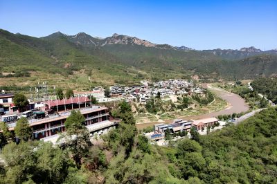 在那遥远的小山村