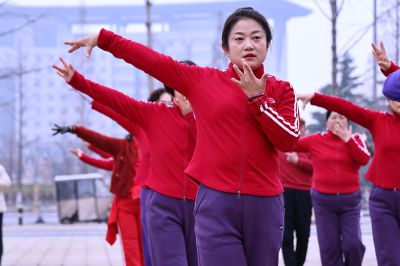 欢乐的广场舞——23