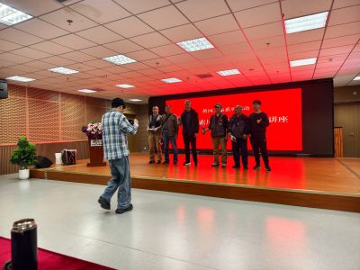 摄影活动进行中9