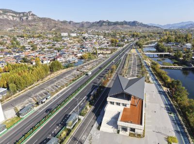 镶嵌在旅游路上的风情驿站（1）