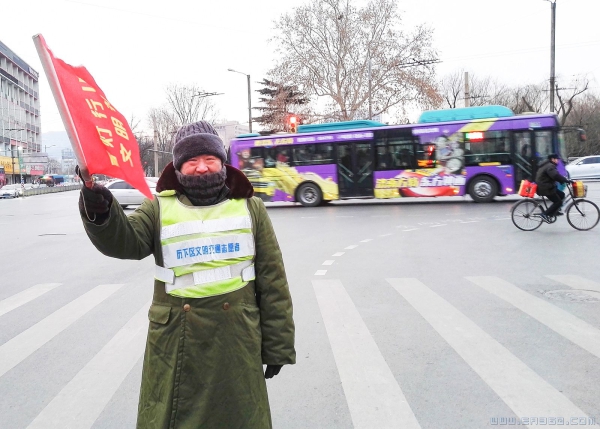 《历下区文明交通志愿者》