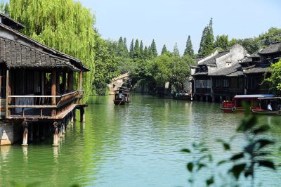 游走乌镇东栅水乡