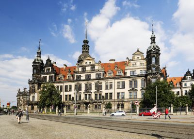 德累斯顿——战争废墟上重建的古城