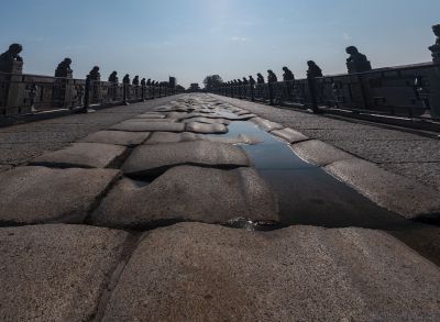 《卢沟桥》