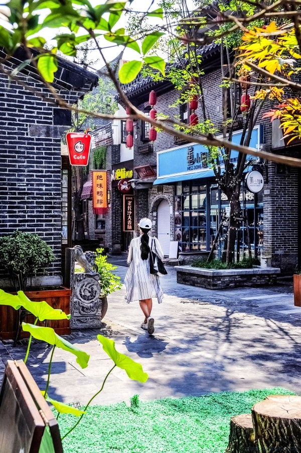 《老街美丽的徜徉》