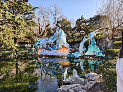 趵突泉的花灯制作中（三）