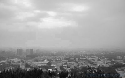 腊山脚下的济南