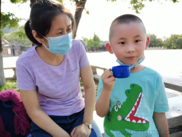 全民抗疫首战告捷