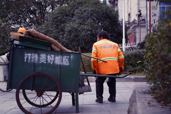 [原创]幸苦的造城人