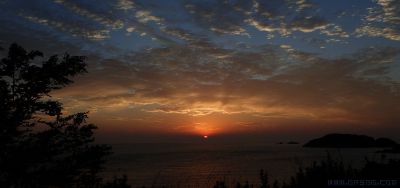 [原创]伴月湾看日出